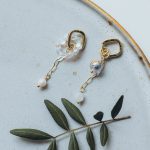 Crystal design earrings