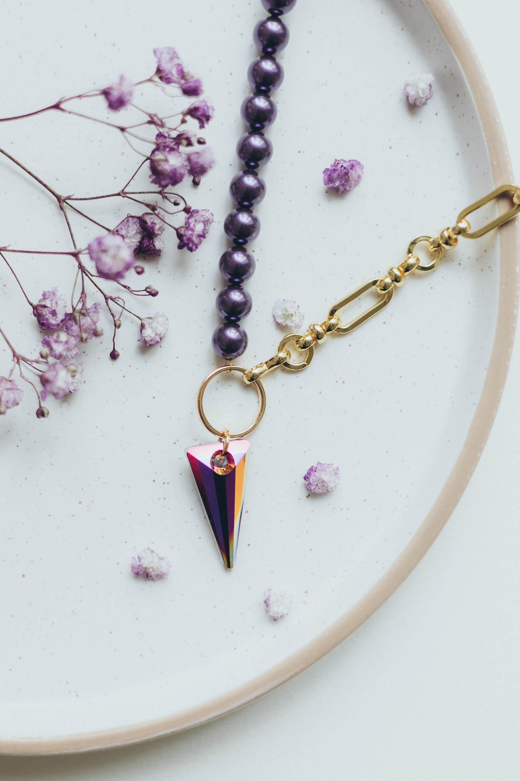 ilzekronefoto-2182 Necklace: Gold Spike - Image 1