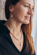 Set: Long Mallorca pearl necklace and earrings - Image 3